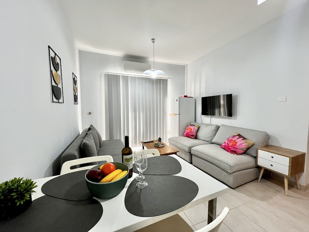 114 LCA - Stay Mckenzie Mile