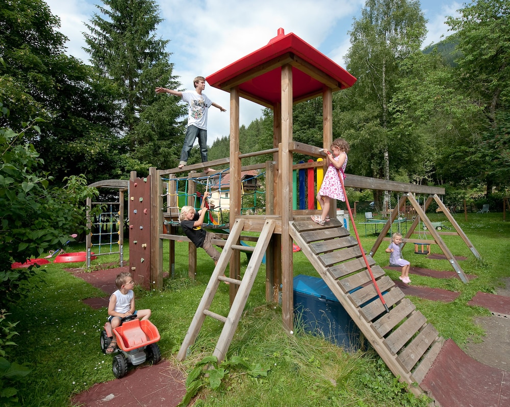 GRUBERS Hotel Apartments Gastein