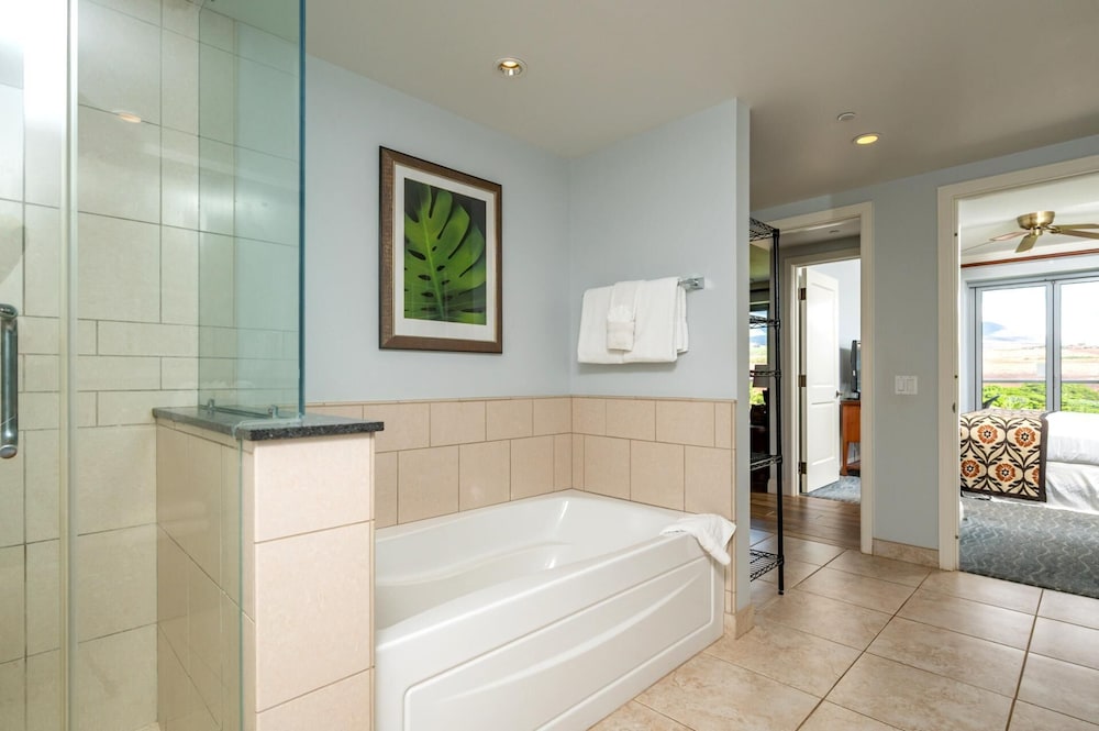 Honua Kai Konea 2 Free Rental Cars KBM Resorts Family Friendly 2 Units, 3 Bedrooms Ml-1436