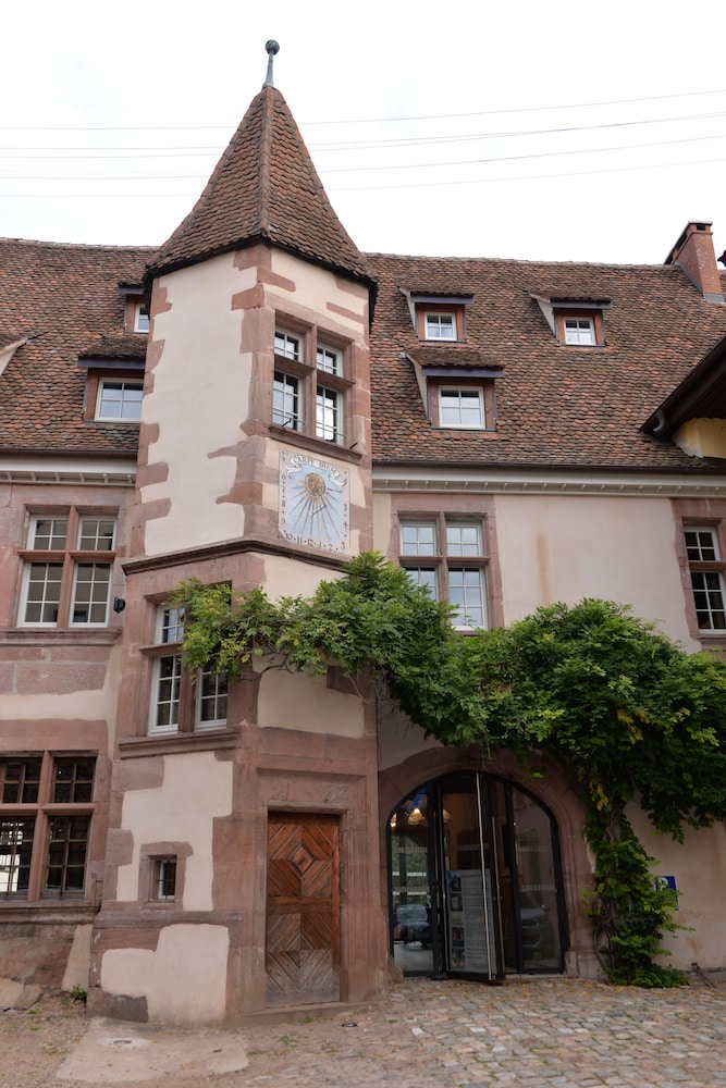 La Cour des Nobles