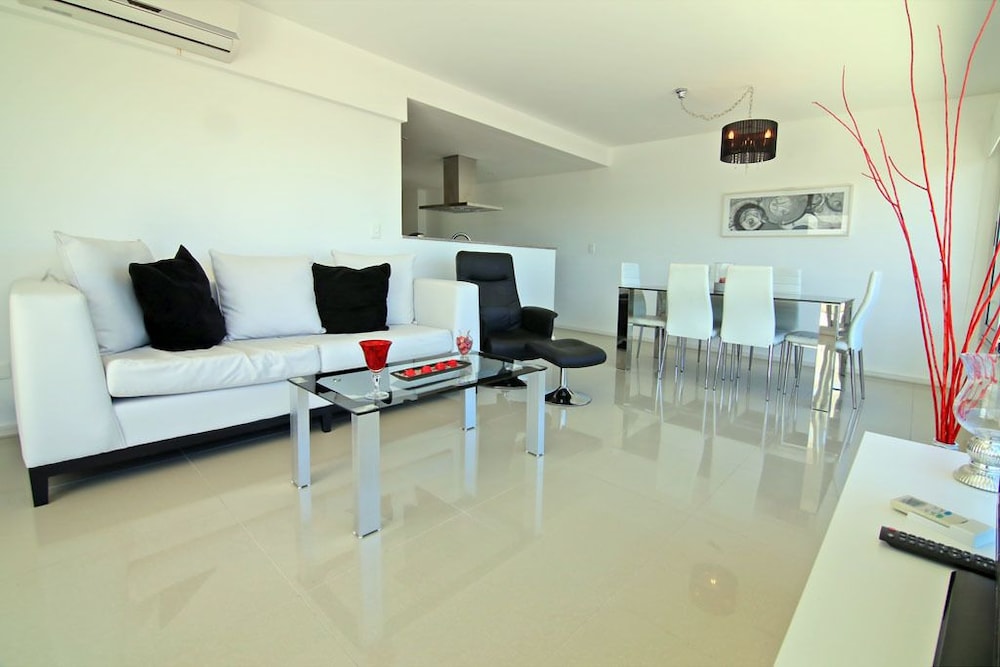 Gala Puerto Apartments