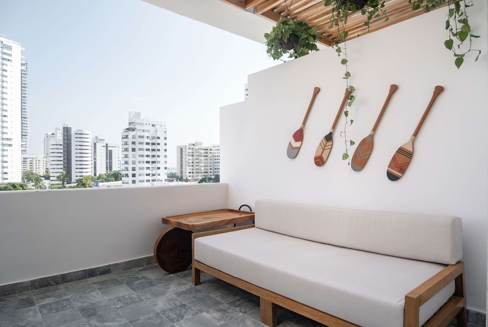 w Fascinating Loft w Balcony in Bocagrande