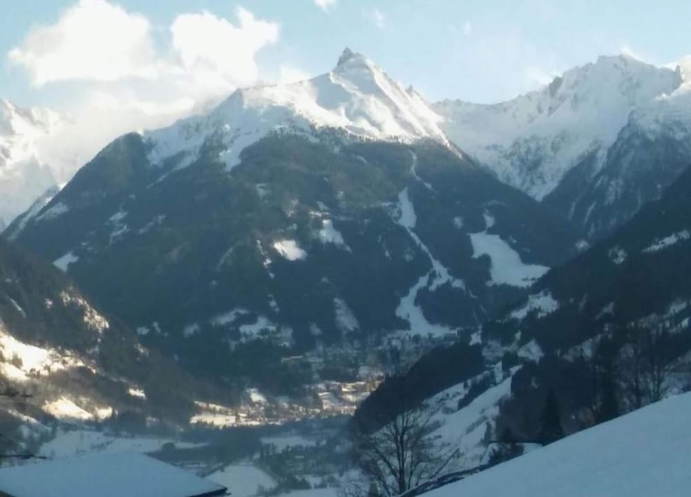 Penthouse in Bad Gastein Near Ski Lifts