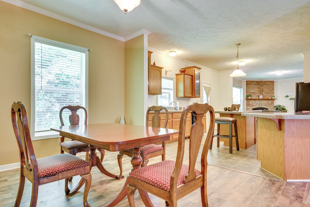 Peaceful Family Retreat in Winston-salem