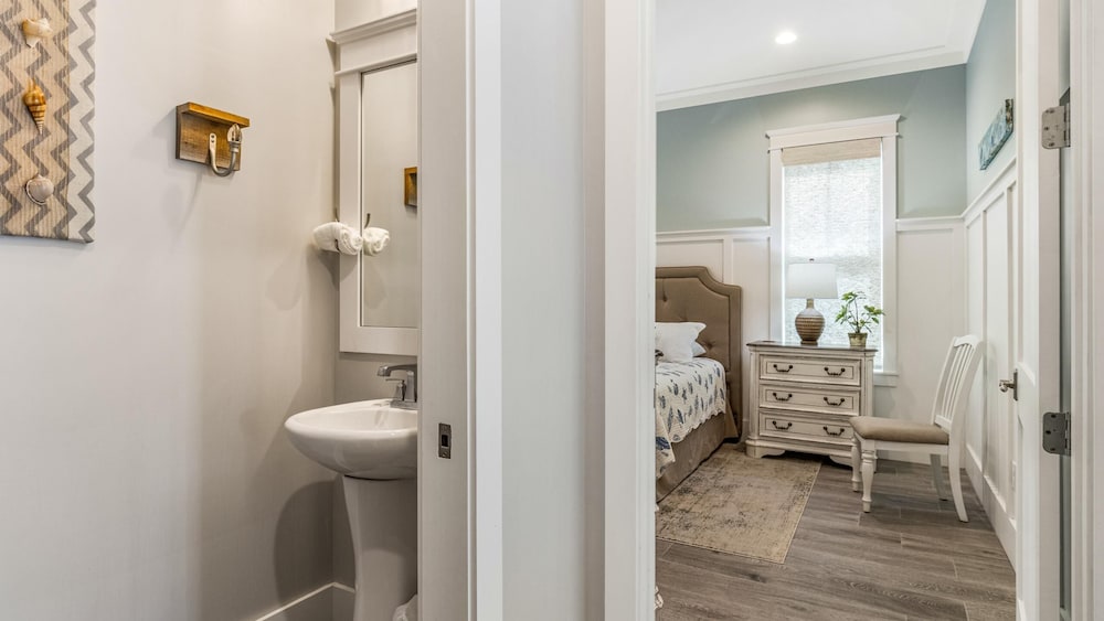 Beach Hangar by Southern Vacation Rentals