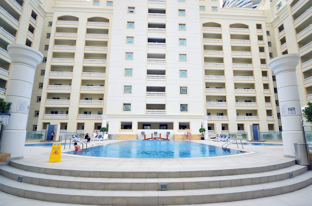 Plaza Residence