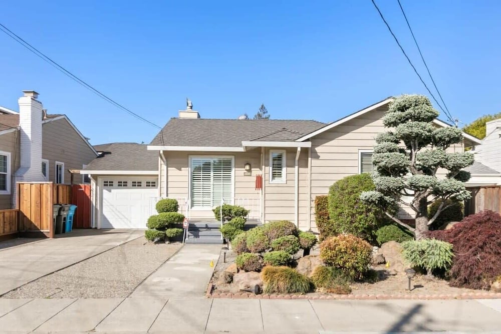 @ Marbella Lane - Modern Refreshing Home