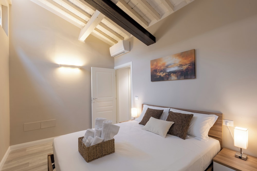 Orsini 98 Apartments by Mamo Florence