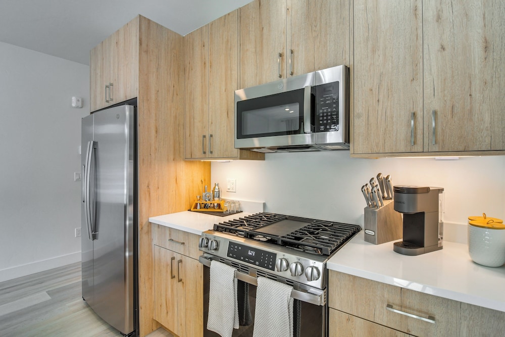 3 Mi to Lake Dillon: Condo Near Shops & Eats!