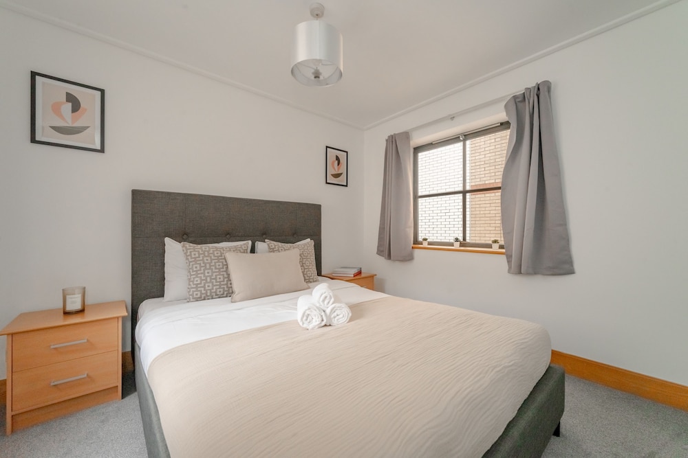 Holborn Penthouse Apartment with Terrace