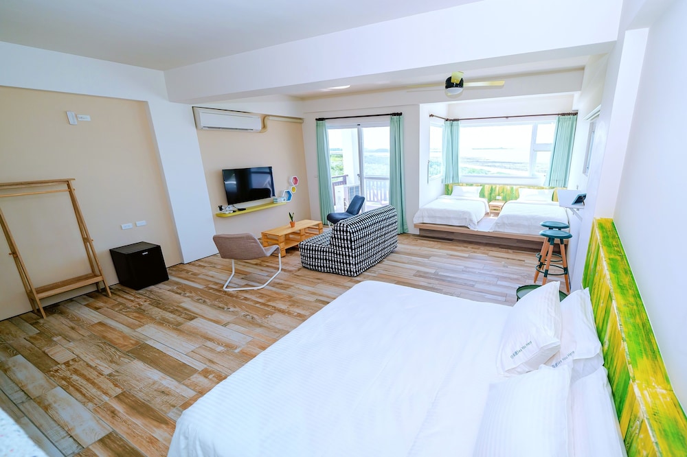 Photo 28