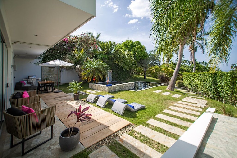 Villas Agua Dulce
