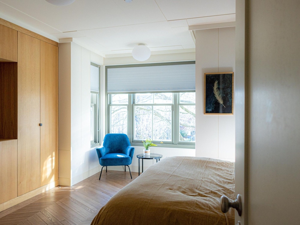 Discover The Underworld Five Bedroom by Belvilla