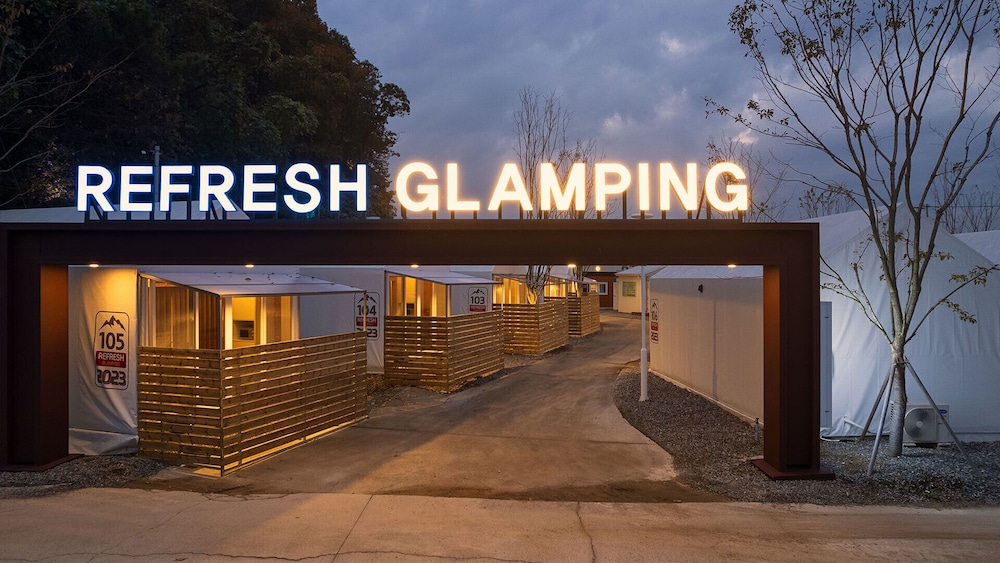 Hwaseong Refresh Glamping & Caravan