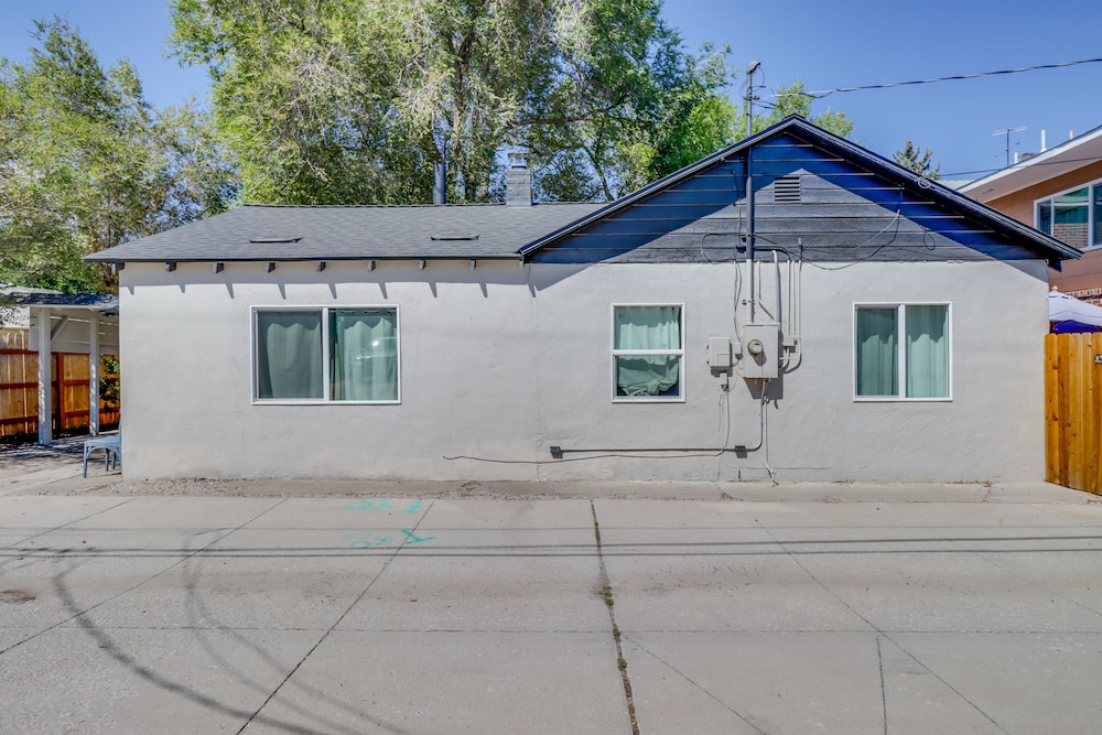 Reno Vacations - Midtown Reno Vacation Rental w/ Fenced-in Yard! - Property Image 7