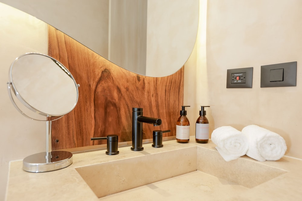 Photo 312