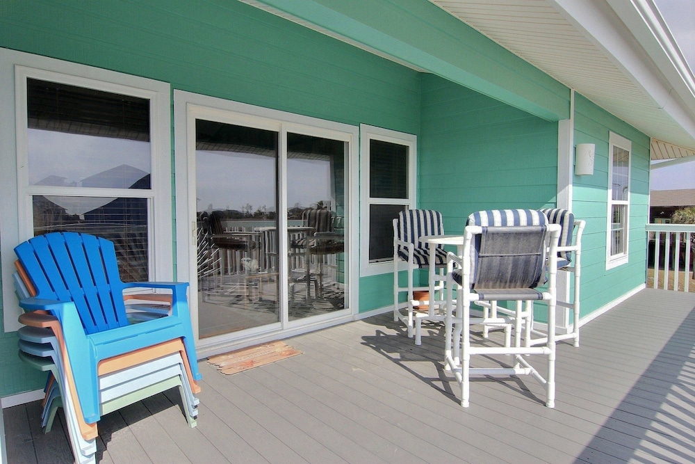 Sea Breeze Villa SB708