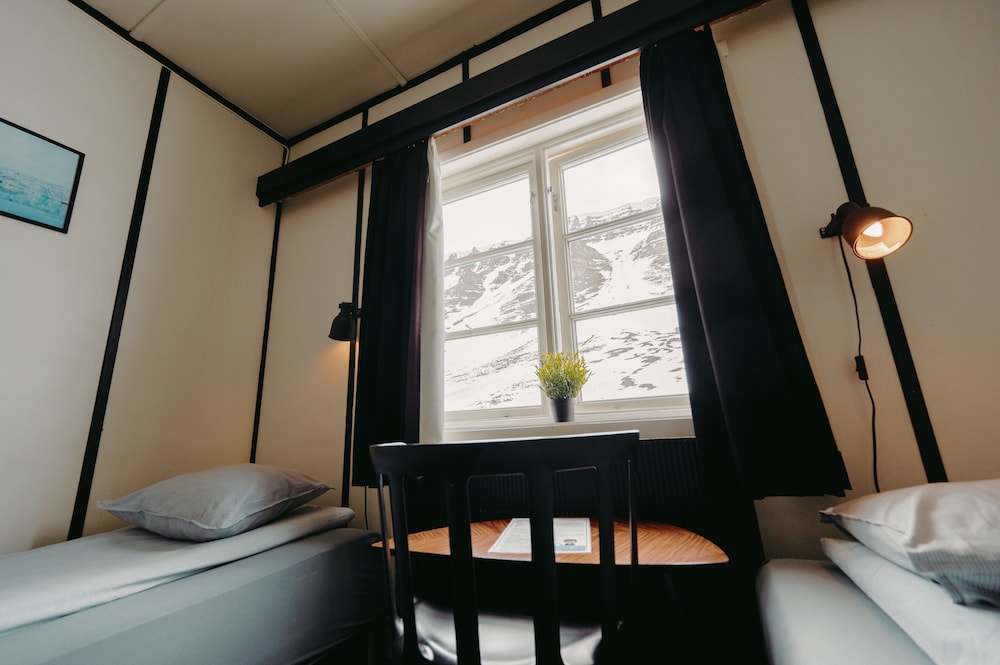 Gjestehuset 102 - your home away from home!