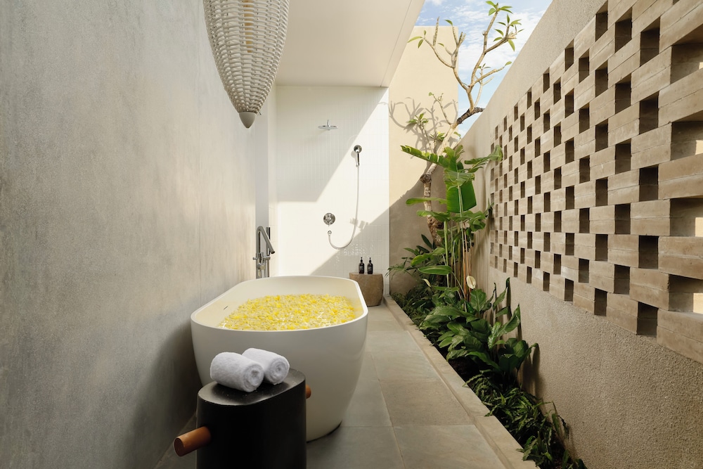 Uma Santai Villa Canggu by Nakula