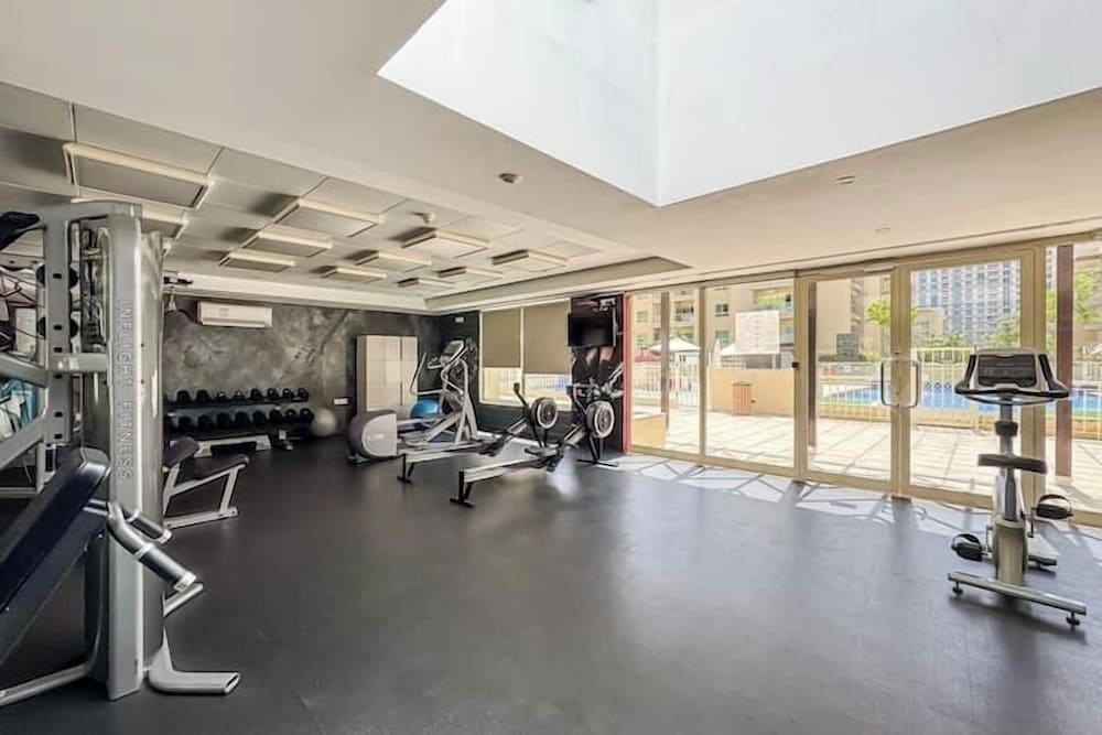 Modern 1 Bedroom Apartment in The Greens