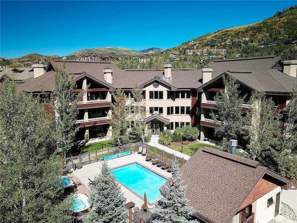 4201 Aspen Lodge, Trappeur's Crossing Apartment 3