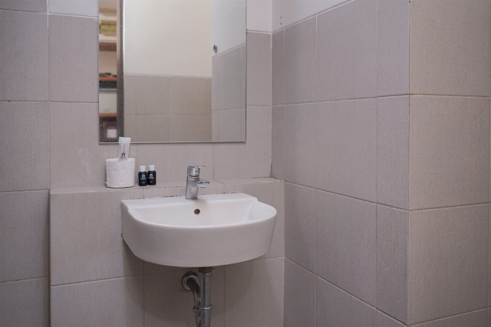 Good Studio Room at Bintaro Icon Apartment