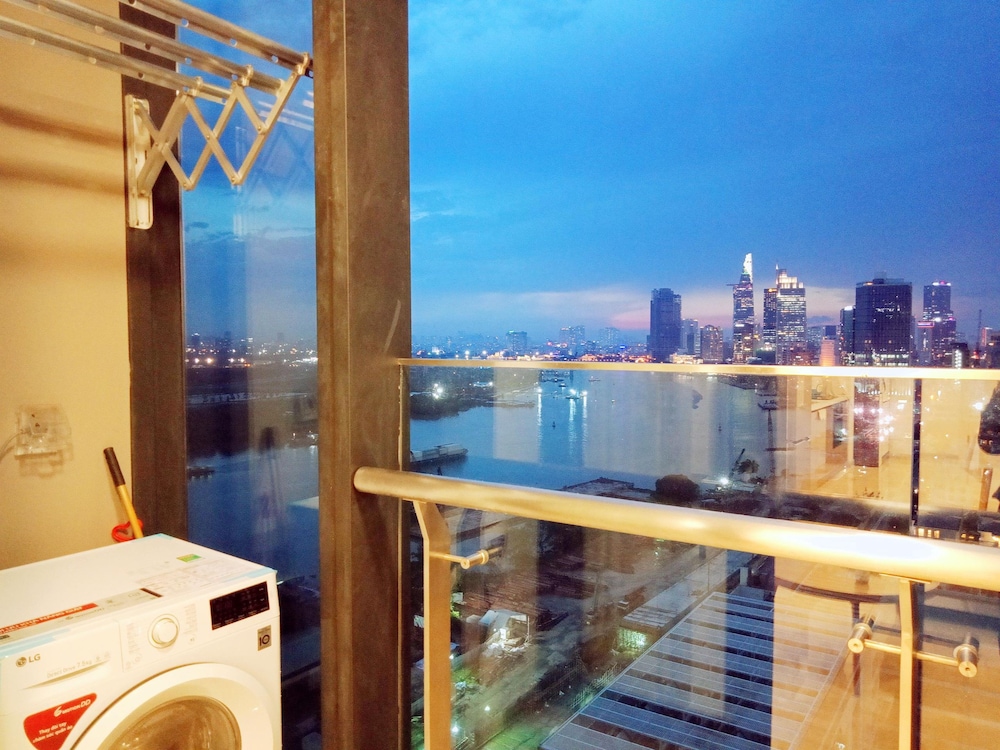 Saigon House Vinhomes Golden River