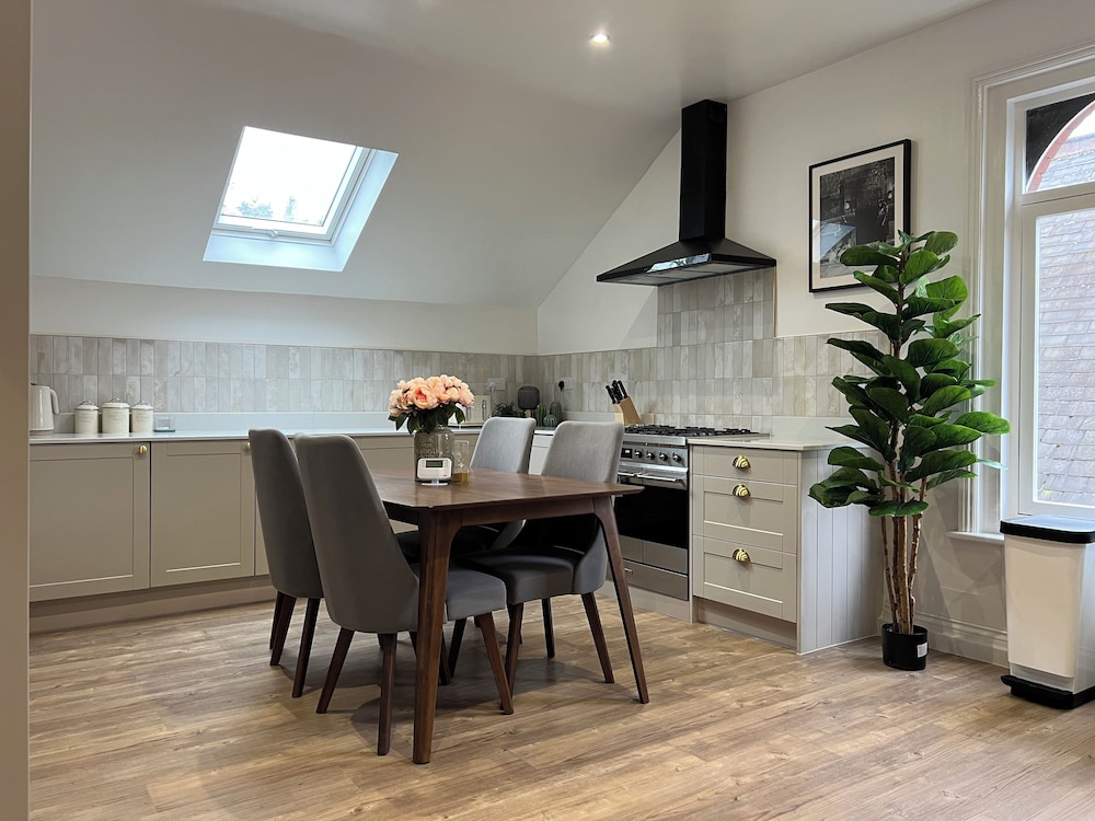 Elm Bank Suites