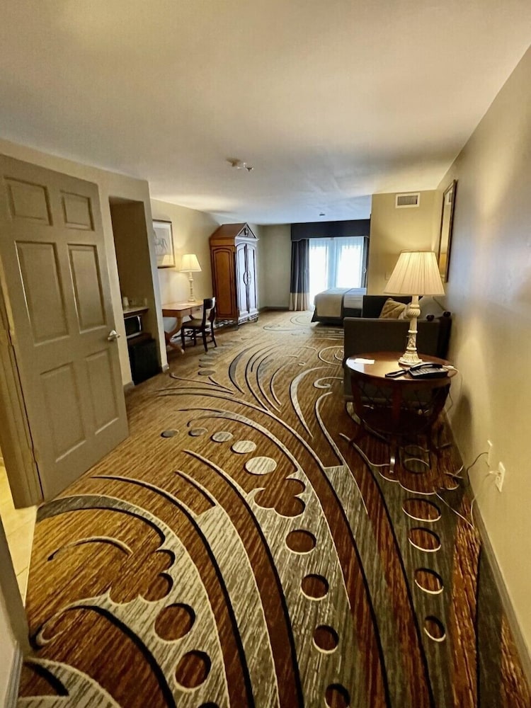 Hotel 27