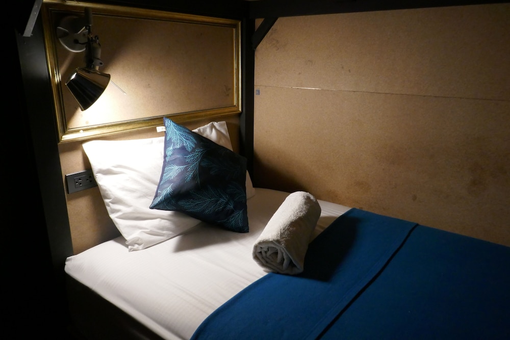 2Street Hostel at Surathani - Adults Only view 2