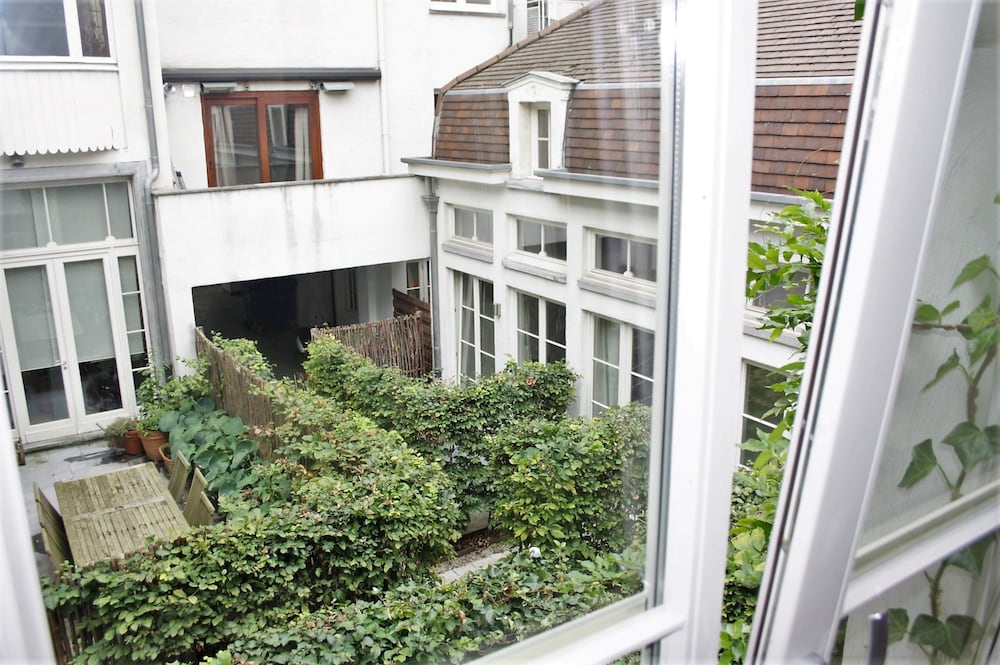 Traditional Modern Apartments
