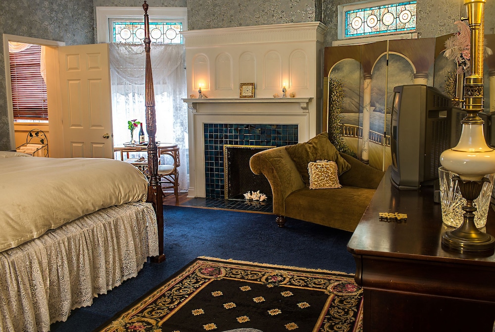 Boggs Mansion