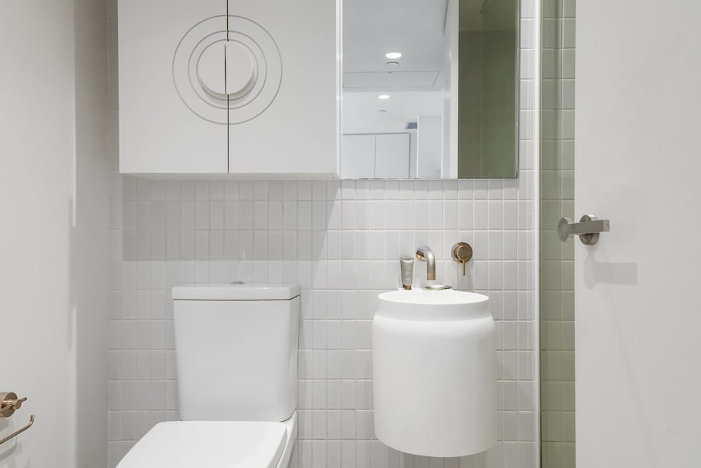 Bright South Yarra 1 Bed Flat Near Cafes & Shops