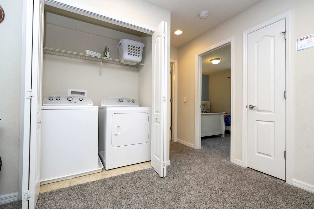 Stunning 5 Bd w/ Pool Close to Disney @ Windsor Westside 2015