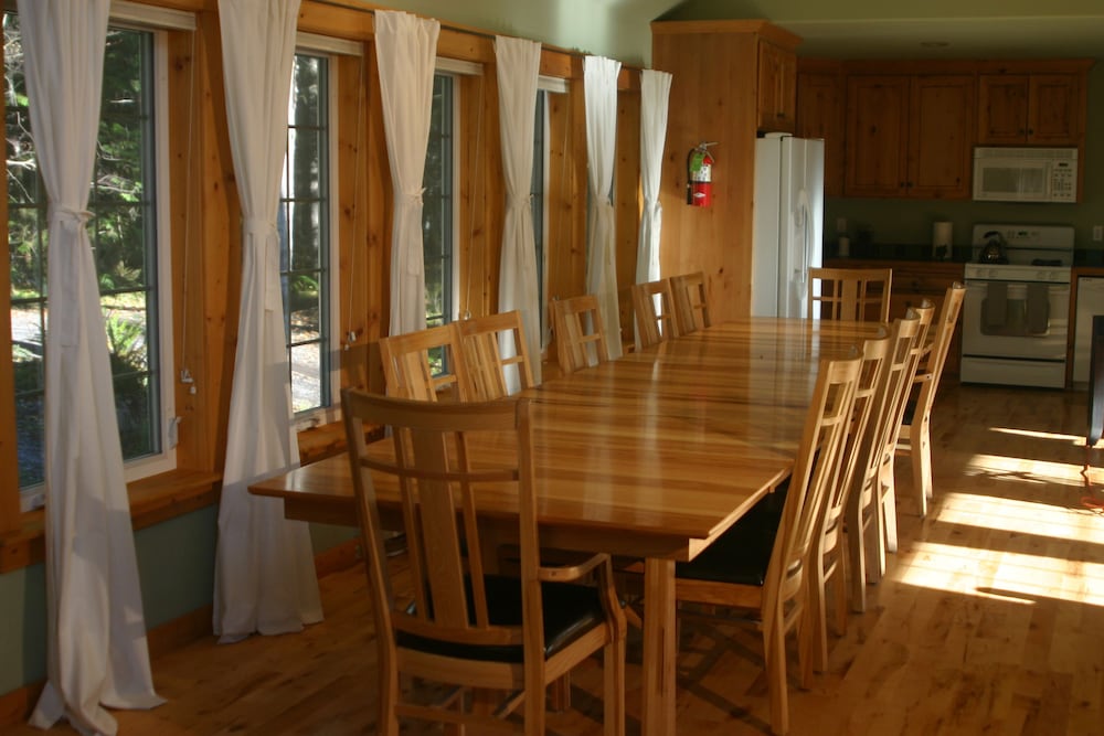 Copper Creek Inn at Mt Rainier