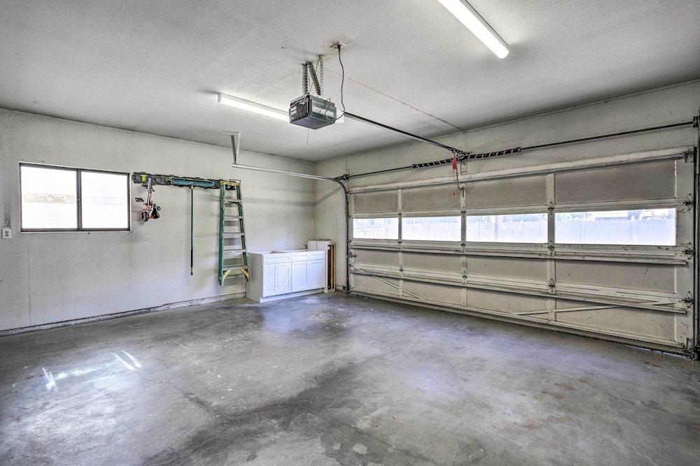 Charming Downtown Fruita Home: Hike & Explore view 4