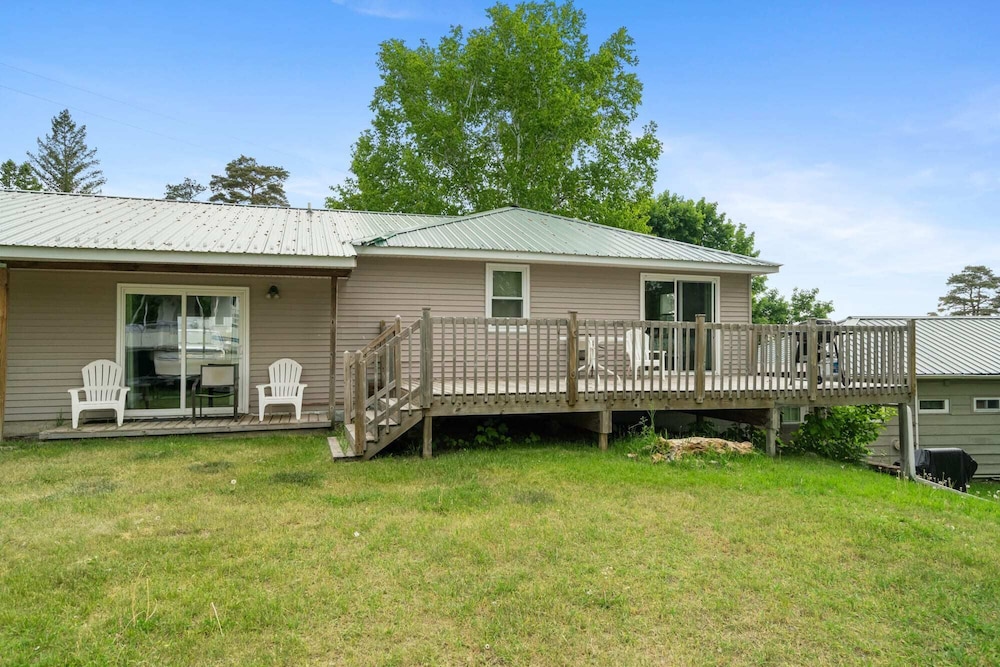 South Arm Retreats