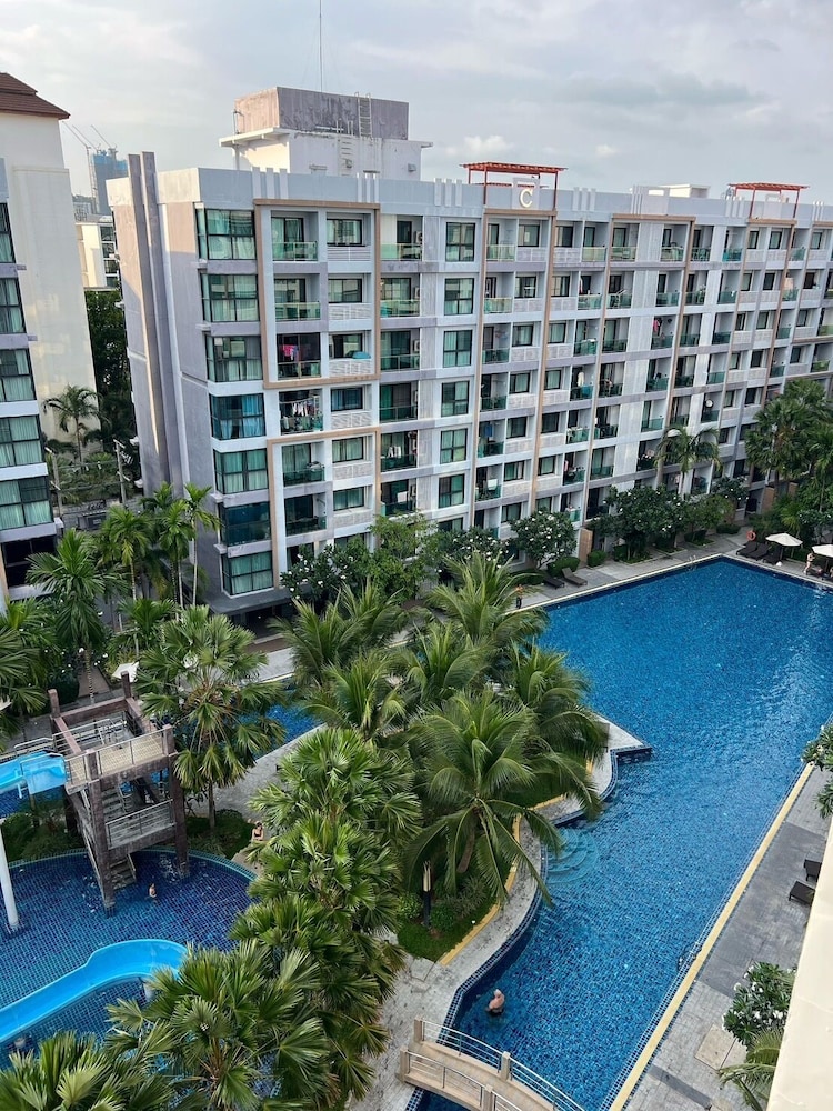 Lanna GSR - Dusit Grand Park 2