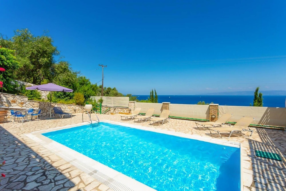 Villa Anastasia Large Private Pool Walk to Beach Sea Views A C Wifi Car Not Required - 2248 view 4