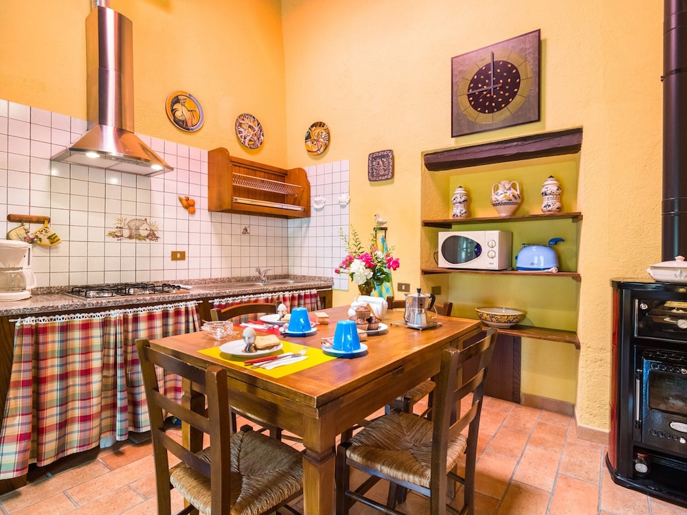 Farmhouse in Hilly Area in Gubbio With Pool view 3