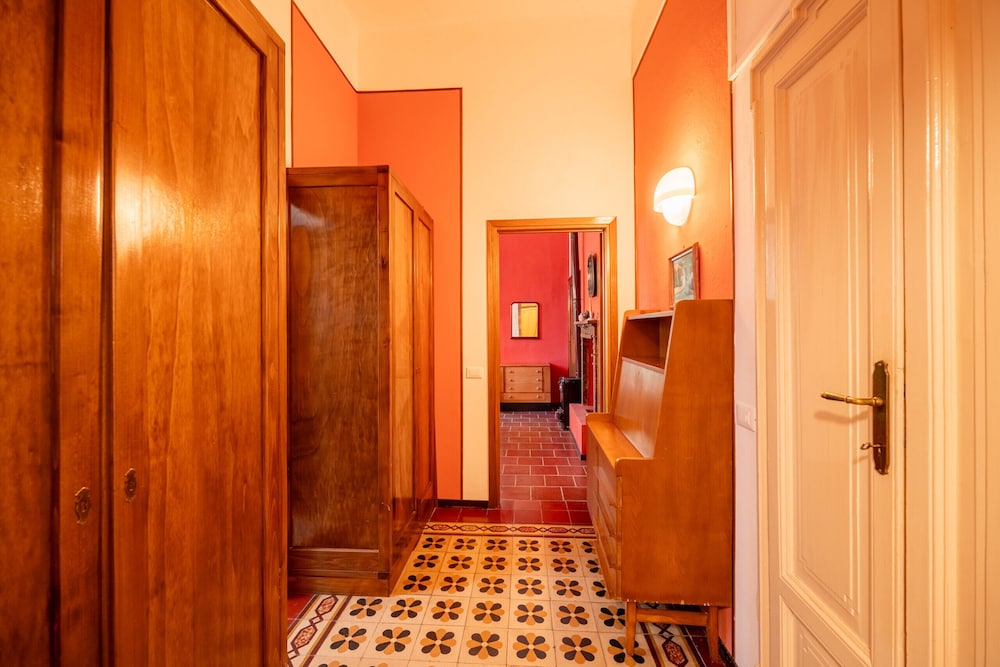 Emilia Gemstone Apartment by Wonderful Italy