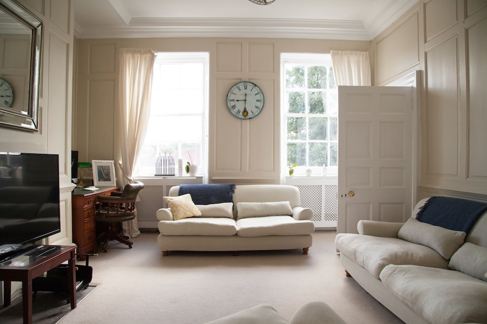 Loder House
