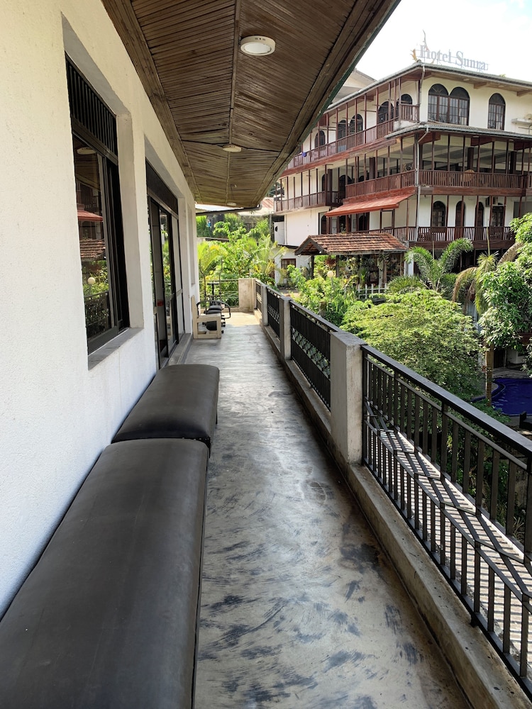 Hotel Ameliya