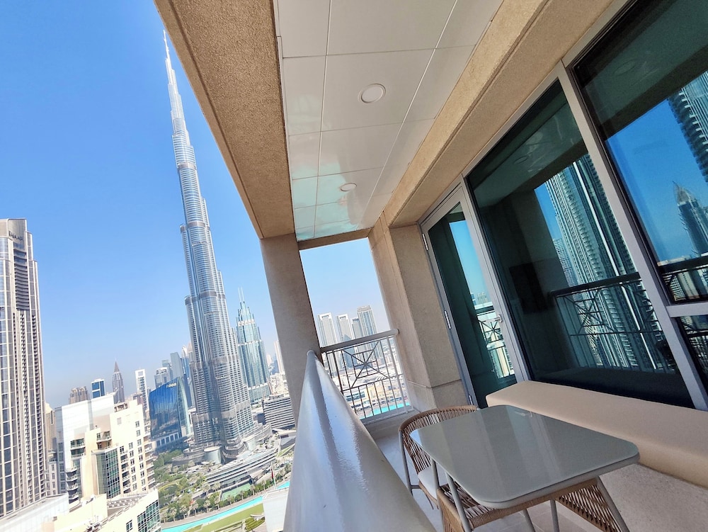 Lux BnB I 29 BLVD Burj & Fountain Views