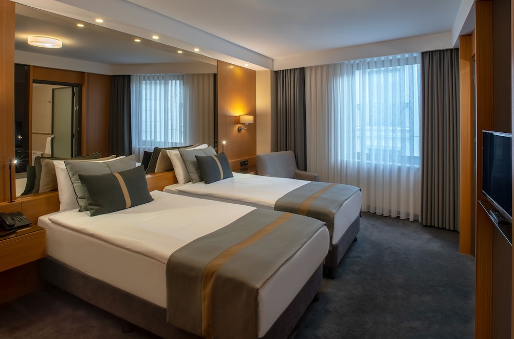 Tan Otel - Özel Sınıf - Image 20