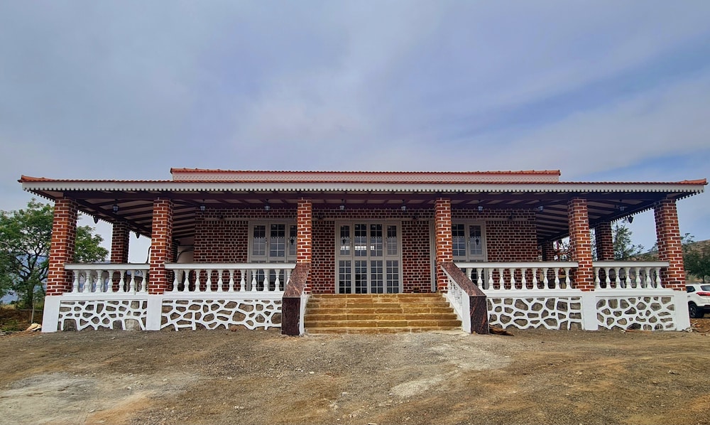 The Windsor Villa