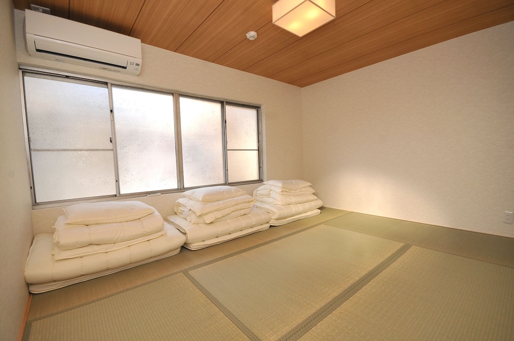 Condominium House in Osaka Shin-Fukae