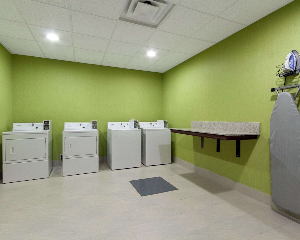 Hobbs Vacations - MainStay Suites - Property Image 26