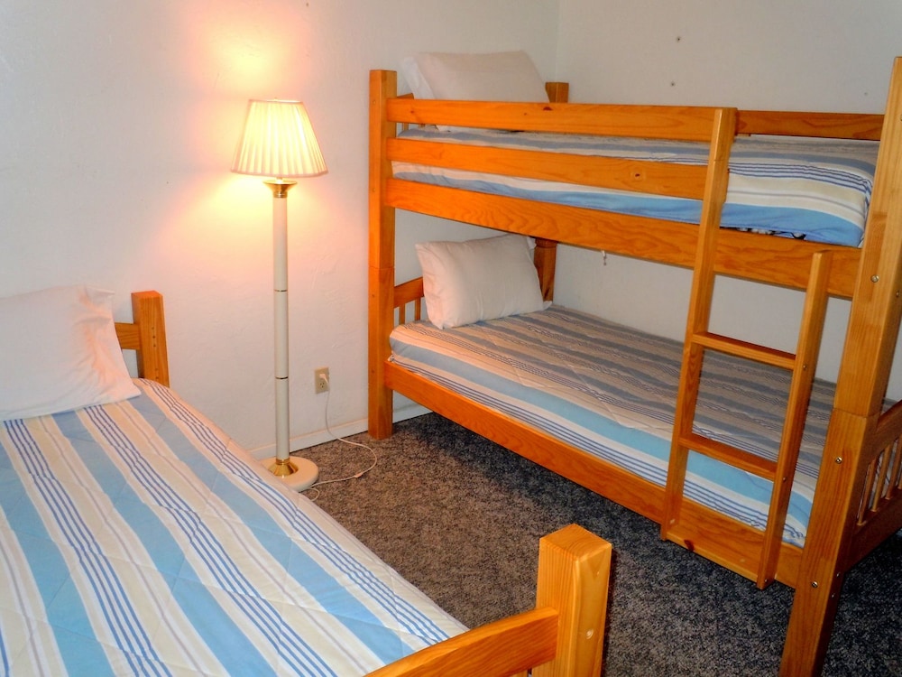 Snow Summit Townhouse Rentals & Sales