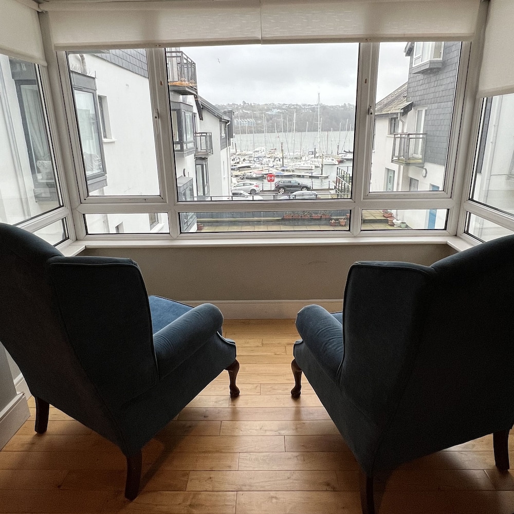3 Bedroom Harbour View Apartment in Kinsale